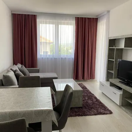 Holiday Apartment *